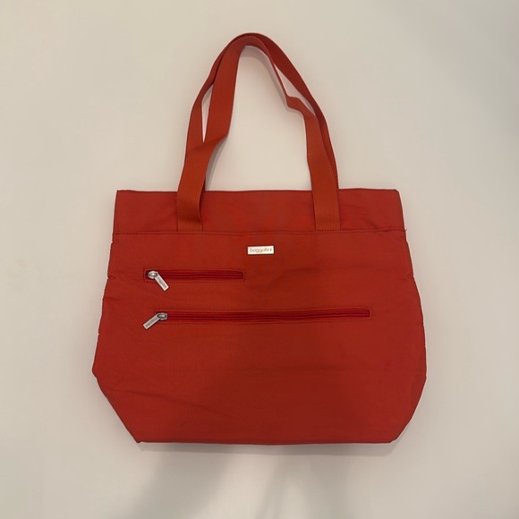 Baggallini 6 Pocket Bag/Purse, Orange - Picture 1 of 11